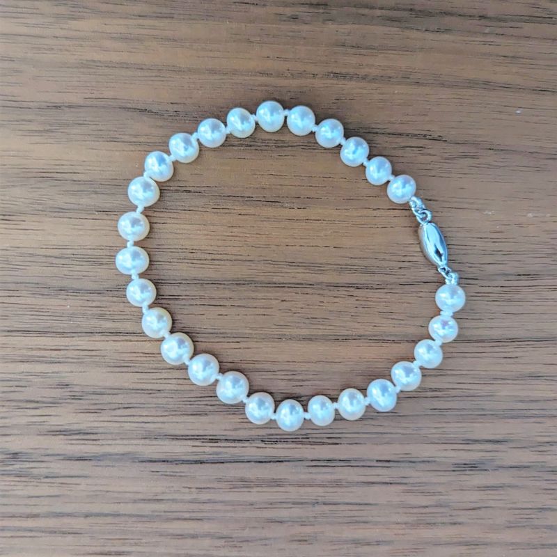 ALICE. Bracelet de perles classique