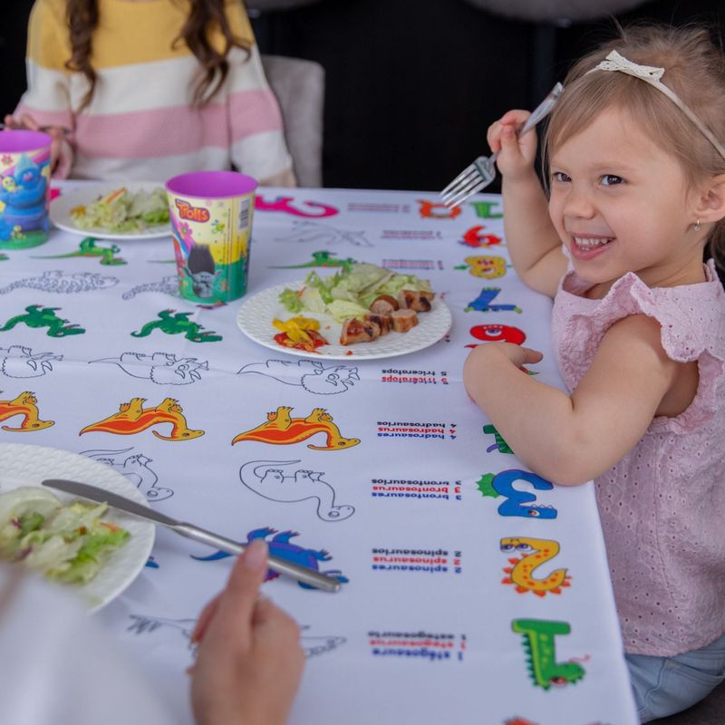 Nombres avec des dinosaures - Nappe multilingue à colorier