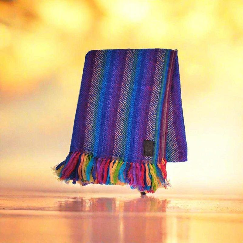 Couverture de laine d'alpaga - (divers couleurs)