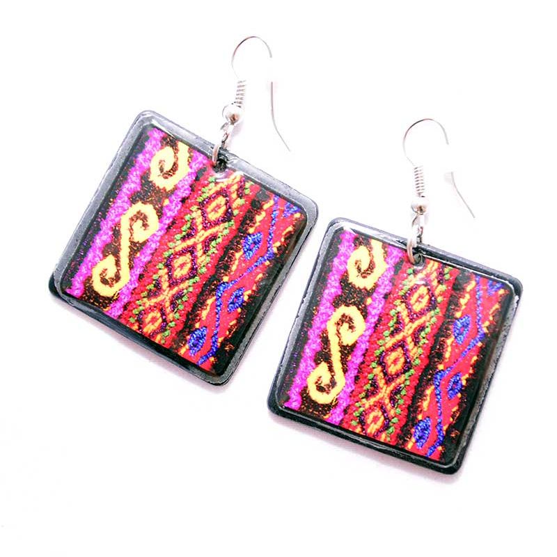 Boucles d’oreilles sur bois (Choix)