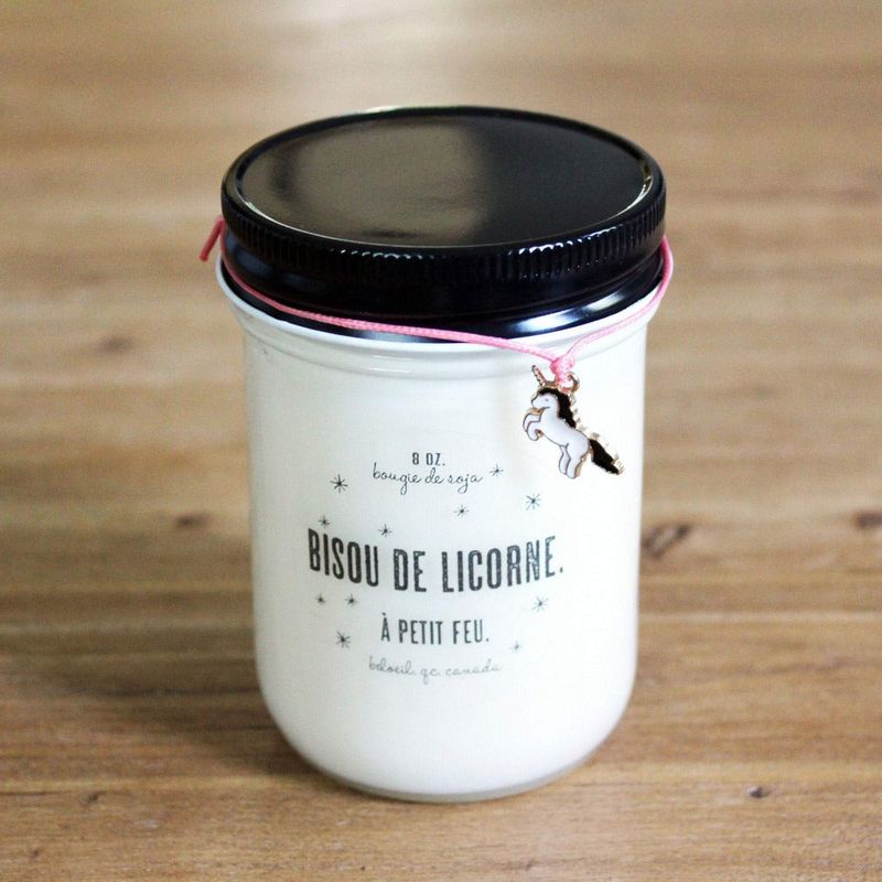 BISOU DE LICORNE.