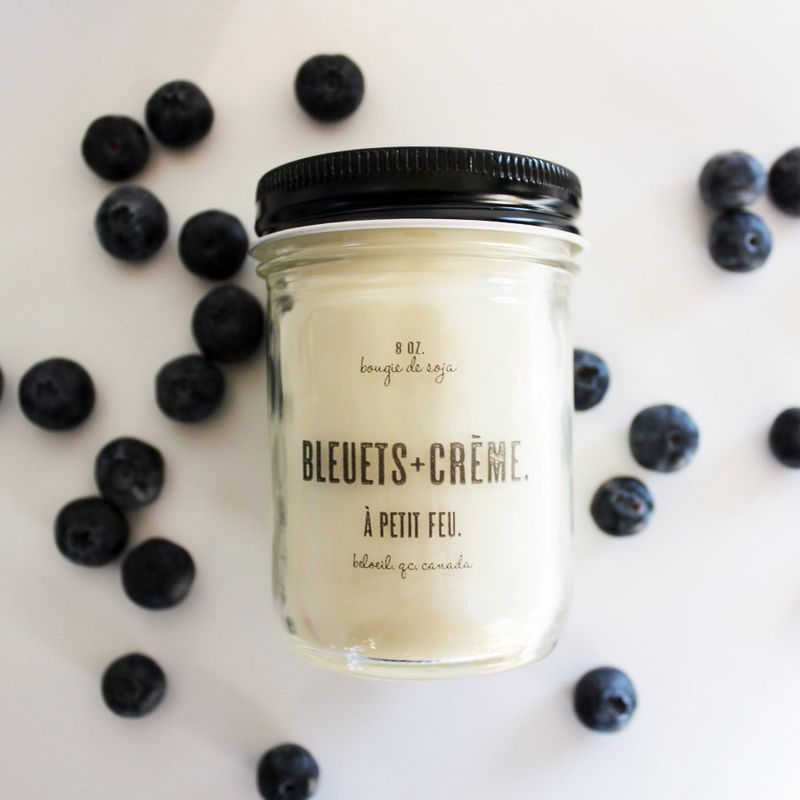BLEUETS + CRÈME.