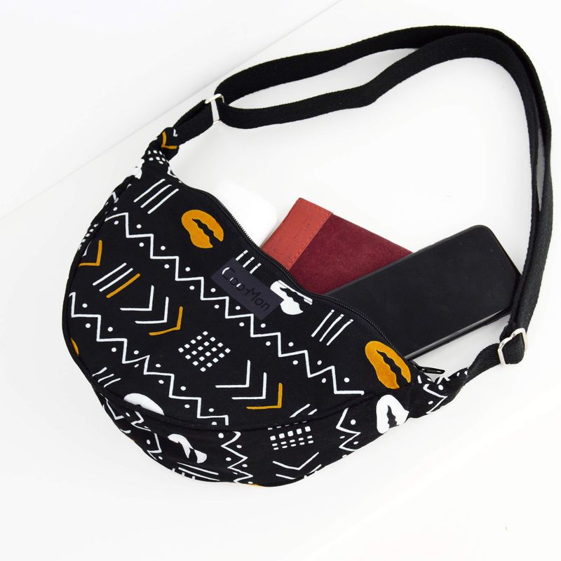 Sac banane cauris pagne wax- noir, blanc et orange