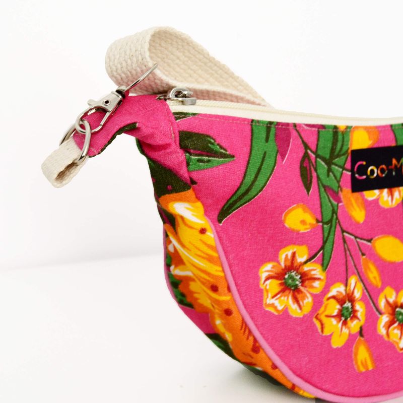 Sac Banane Rose avec Feuilles Vertes et Fleurs Jaunes - Tissu Chita