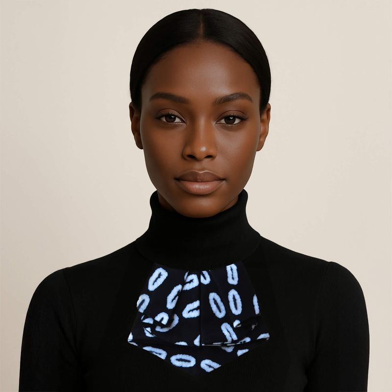 Cravate courte style jabot en pagne wax- jaune, vert, rouge et noir