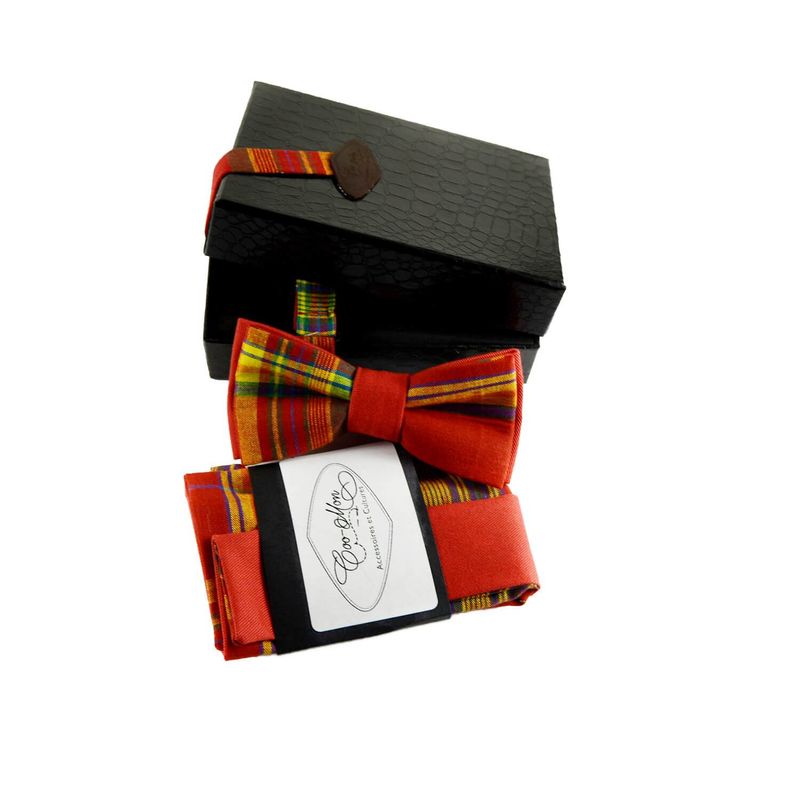 Ensemble Noeud Papillon Et Mouchoir De Poche - Rouge Madras