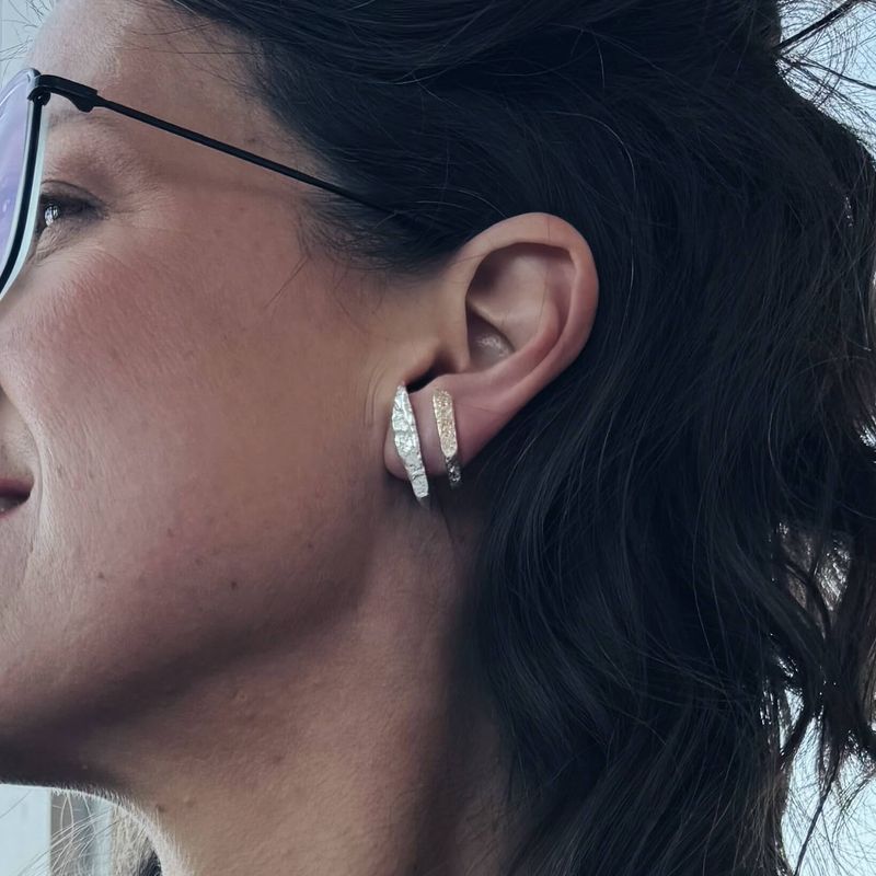 Mary-Jo – Boucles d’oreilles barre faites à Montréal