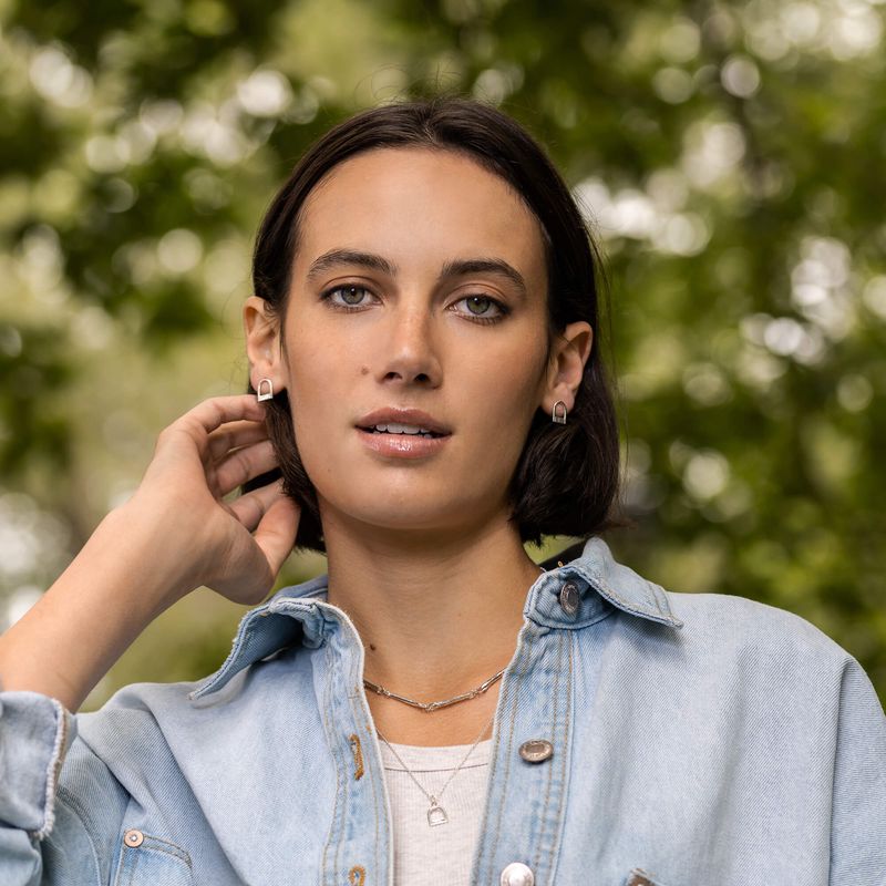 Ouverte d’esprit - Boucles d'oreilles géométriques avec ou sans breloque