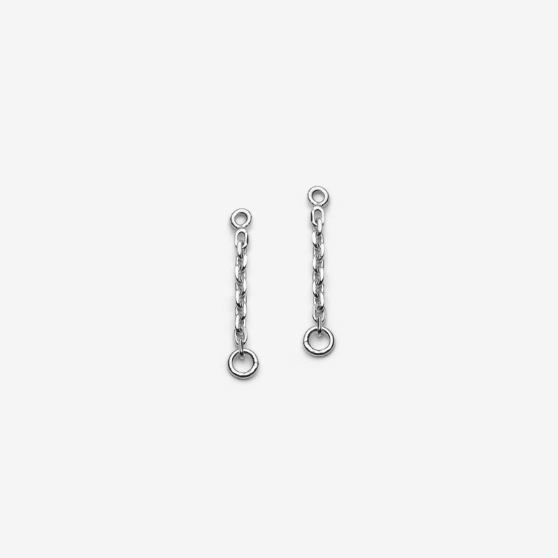 Chaines d’oreille courtes fabriquées par une créatrice de bijoux montréalaise