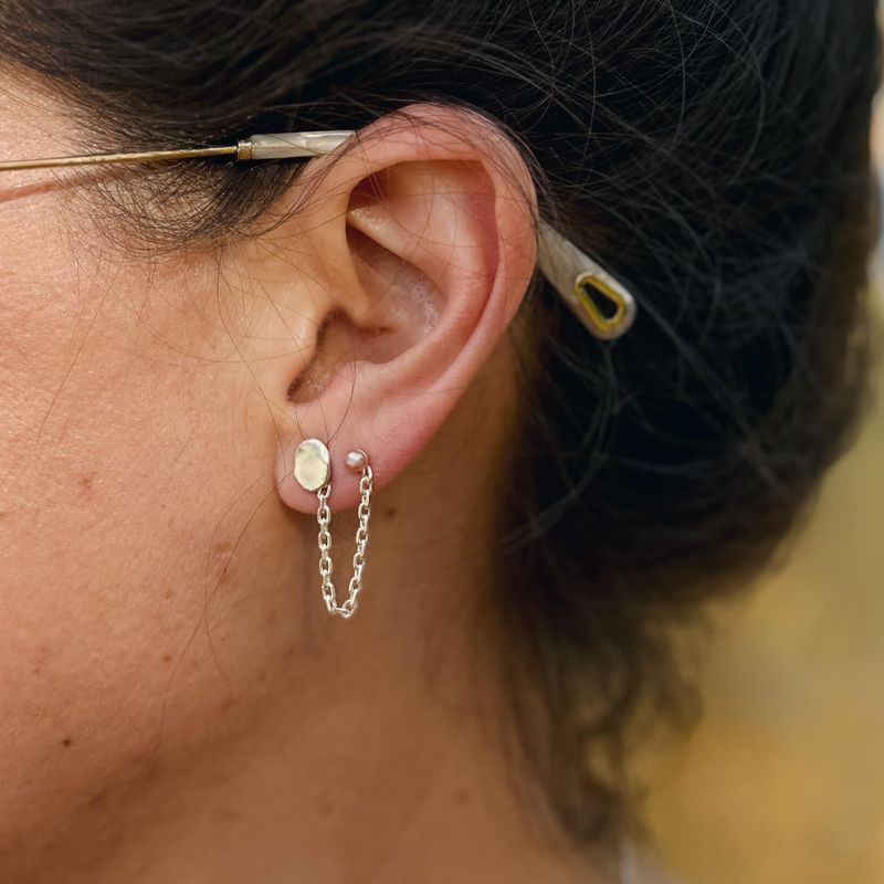 Longues chaines d’oreilles - Disponibles en argent ou plaqué or