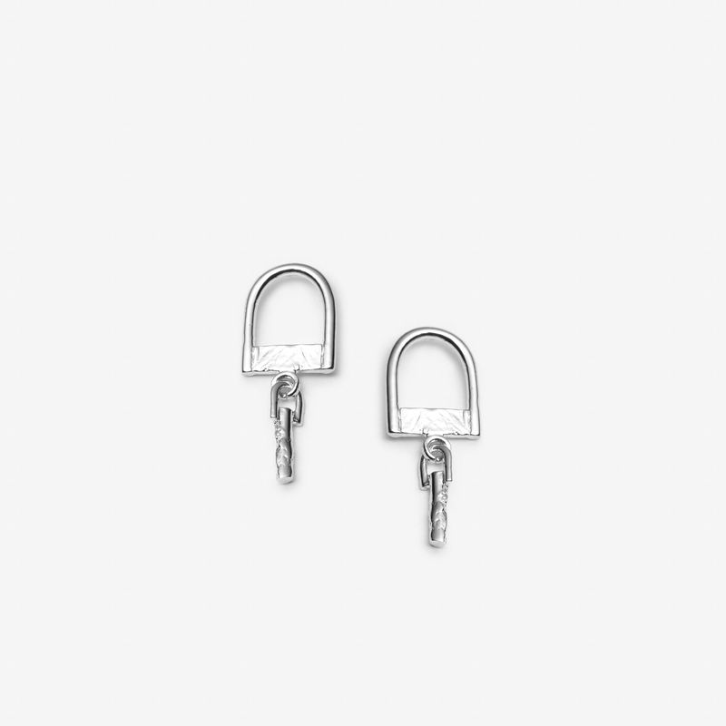 Ouverte d’esprit - Boucles d'oreilles géométriques avec ou sans breloque