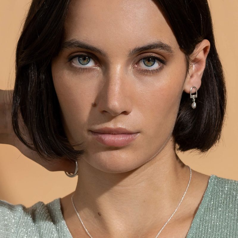 Ouverte d’esprit - Boucles d'oreilles géométriques avec ou sans breloque