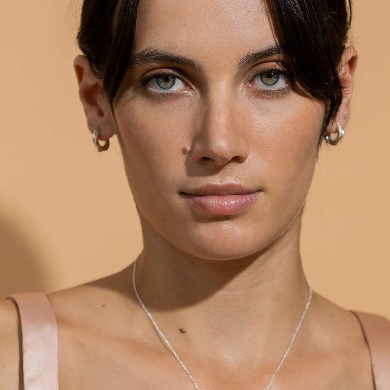 Curieuse - Boucles d’oreilles anneaux en argent sterling, faites au Québec