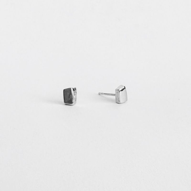 Sparkle - Boucles d’oreilles cubes au design minimaliste