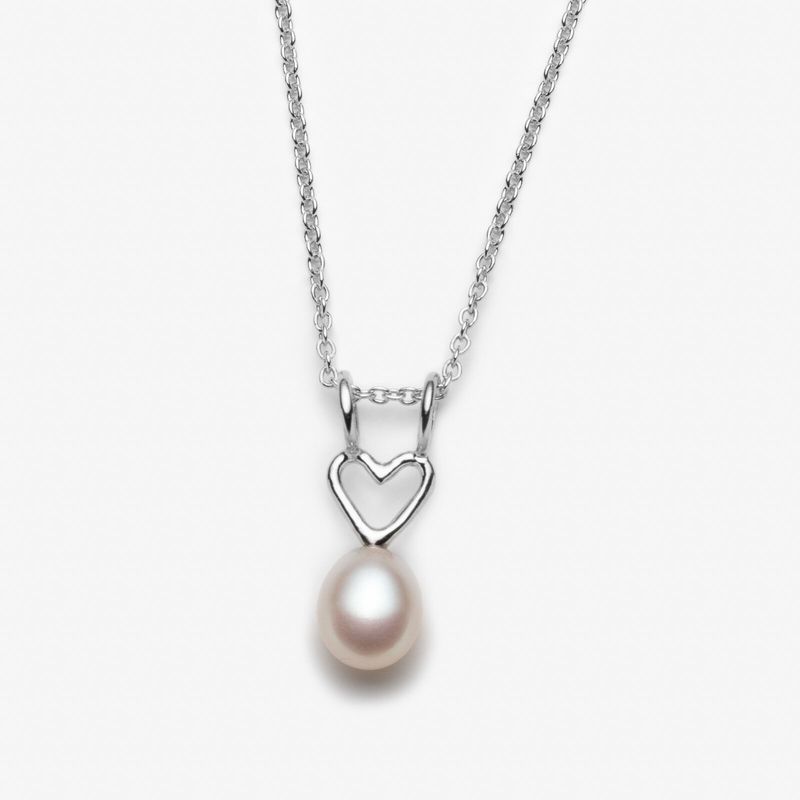 Collier avec breloque coeur et grosse perle blanche