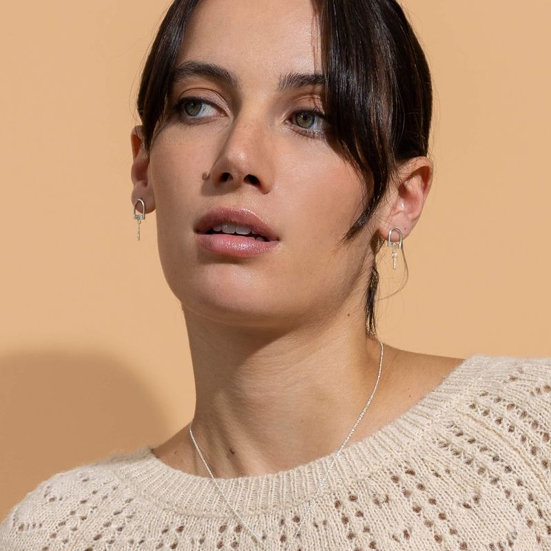 Ouverte d’esprit - Boucles d'oreilles géométriques avec ou sans breloque
