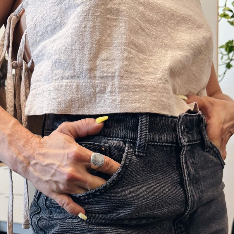 Mckenna – Bague signet en 925 fabriquée au Québec