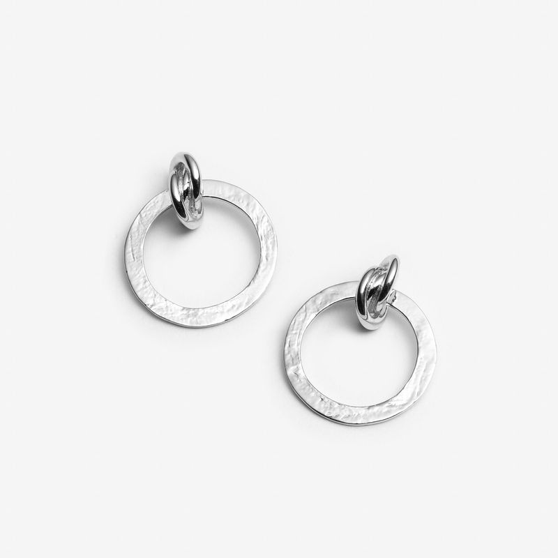 Bienveillante - Boucles d'oreilles par une designer québécoise