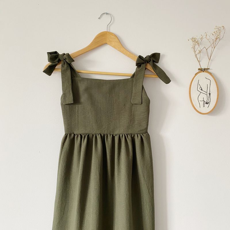 Robe Sofia pour femmes – Kaki