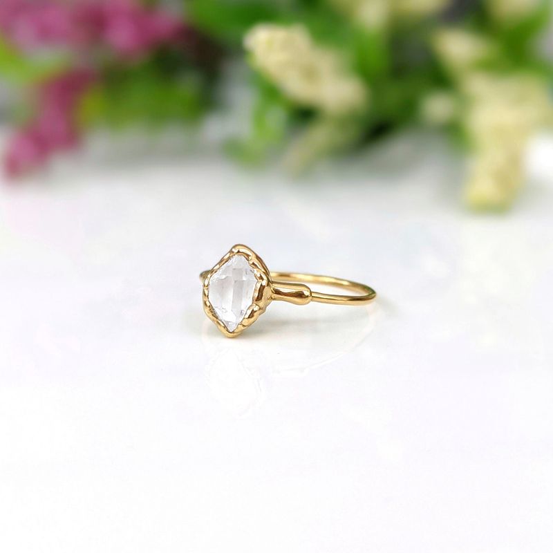 Bague de fiançailles en citrine brute et diamant Herkimer Chevron