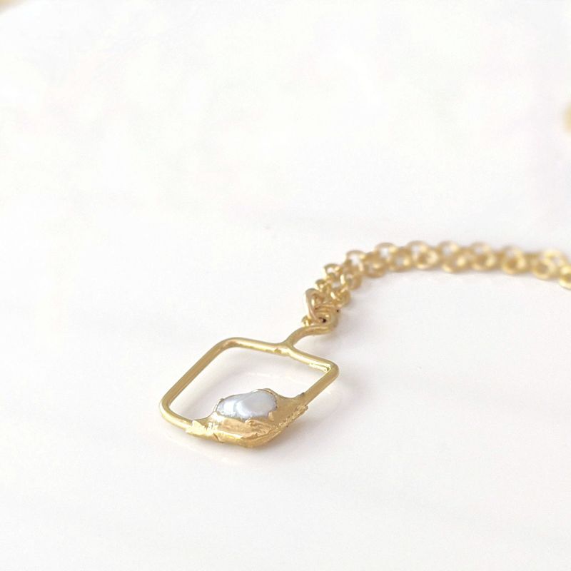 Collier pierre de naissance