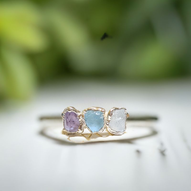 Bague multi-pierres de naissance