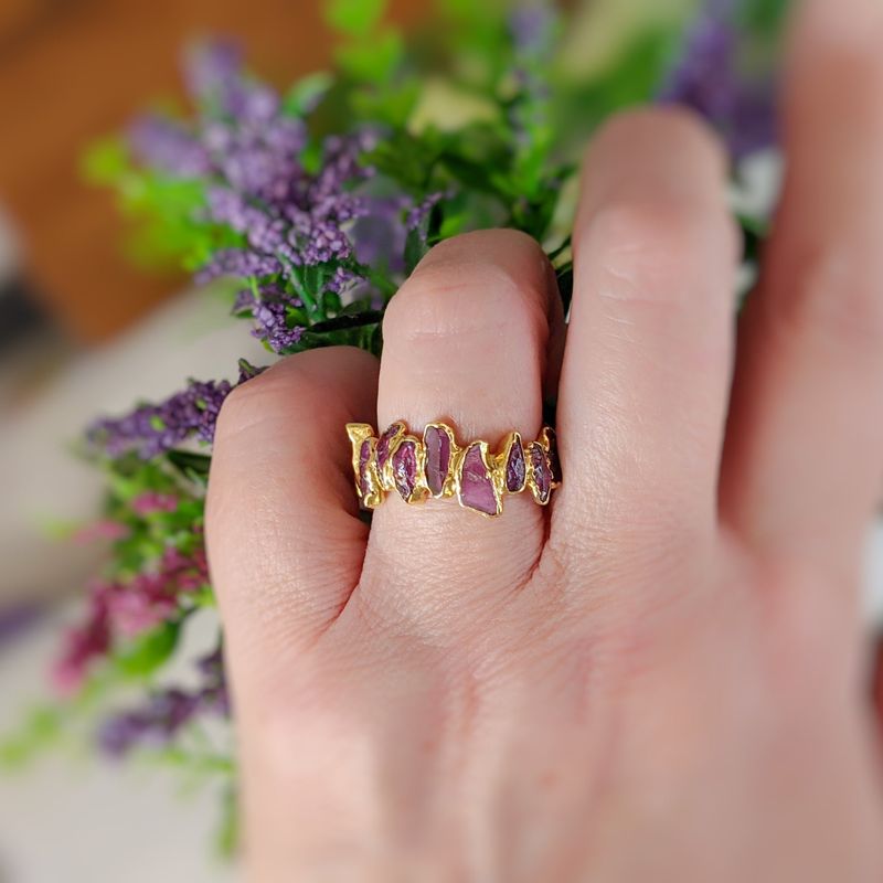 Bague Éternité Grenat Rhodolite en Or