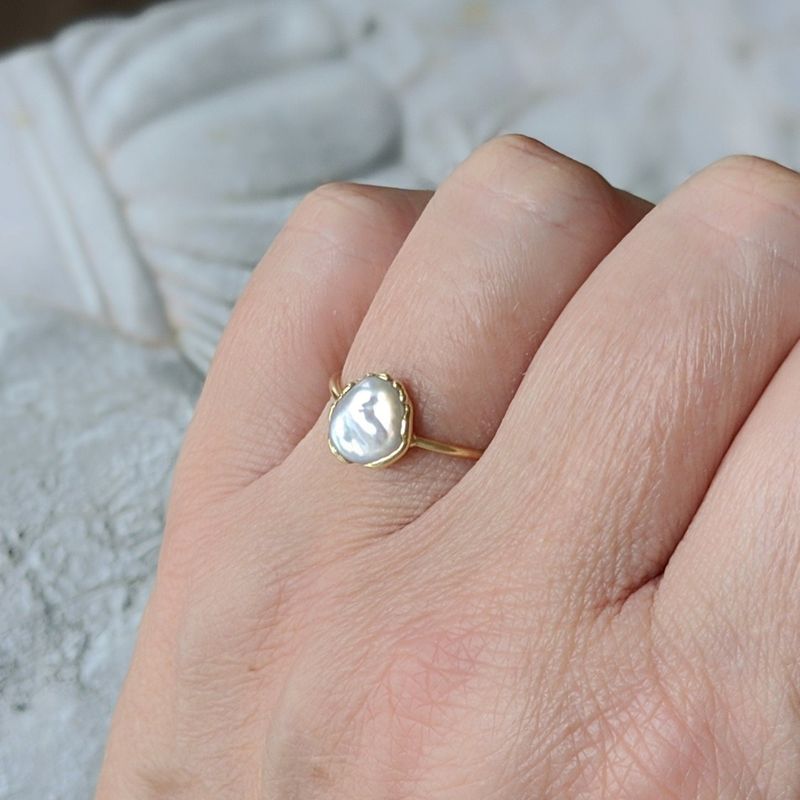Freshwater pearl ring