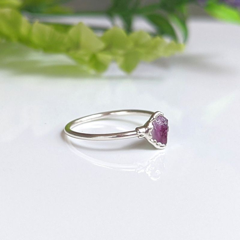 Raw alexandrite deals ring