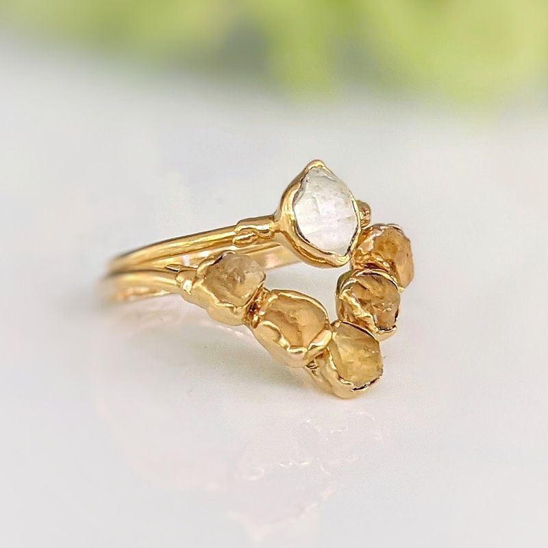 Bague de fiançailles en citrine brute et diamant Herkimer Chevron