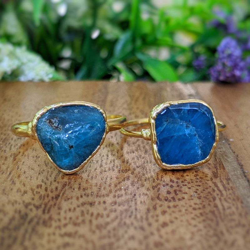 Bague Apatite bleue naturelle