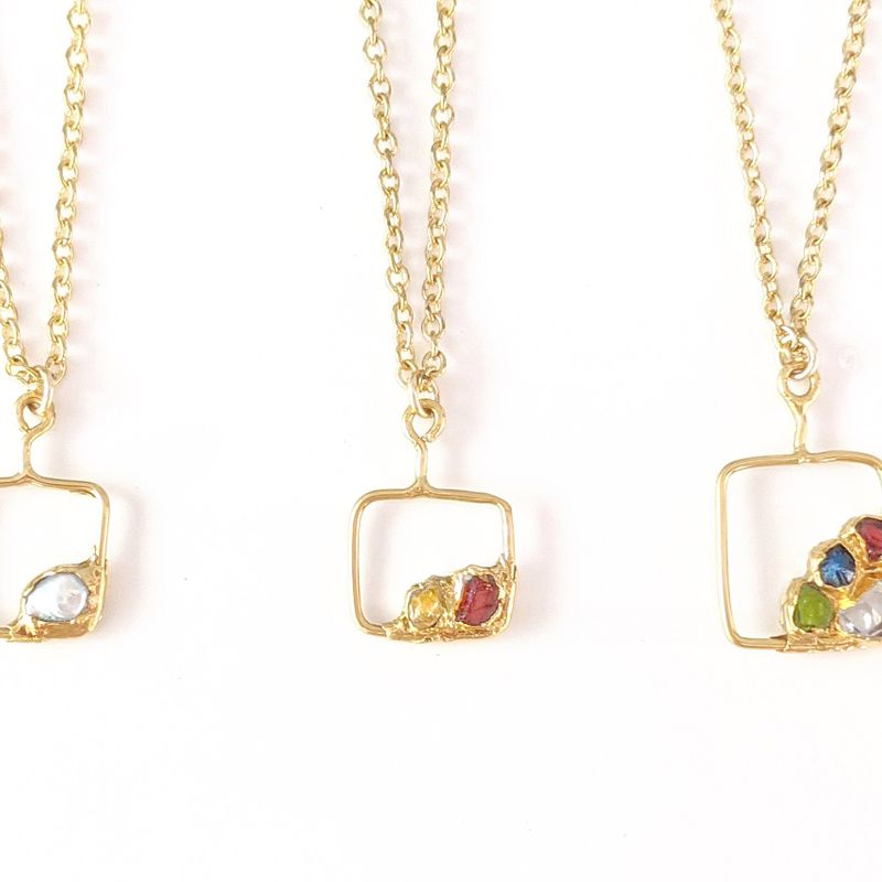 Collier pierre de naissance