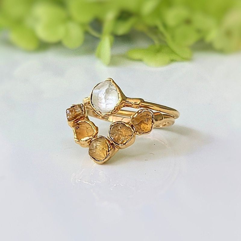 Bague de fiançailles en citrine brute et diamant Herkimer Chevron