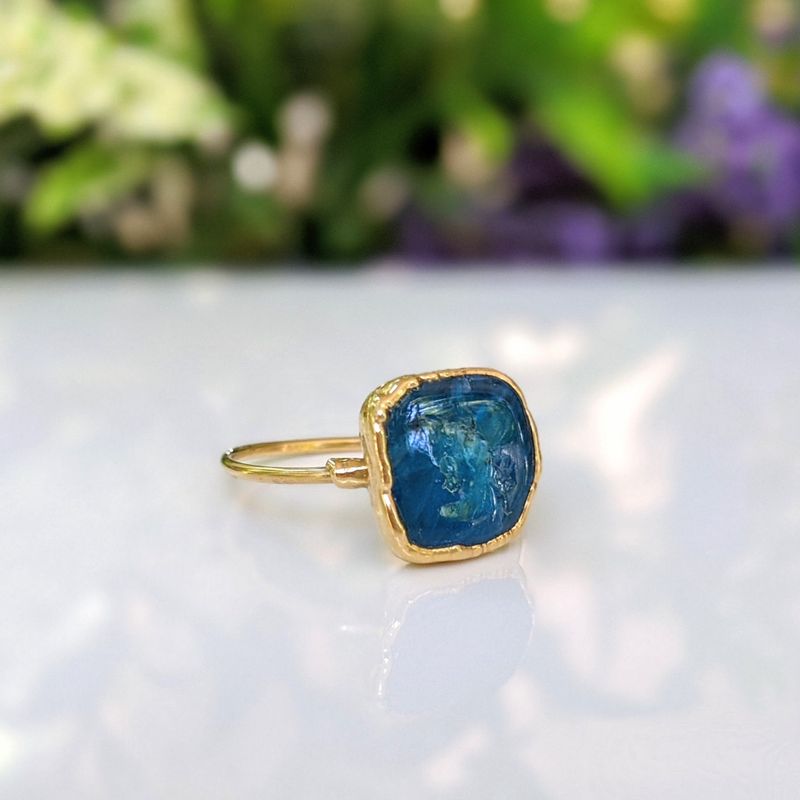 Bague Apatite bleue naturelle
