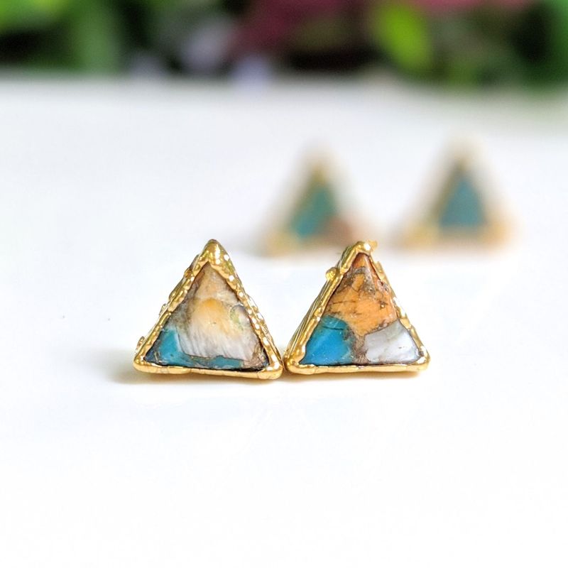 Boucles d'oreilles triangles avec Turquoise cuivrée