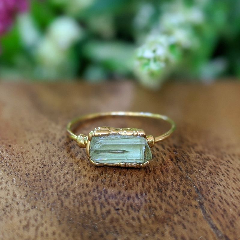 Bague Apatite Jaune Brute