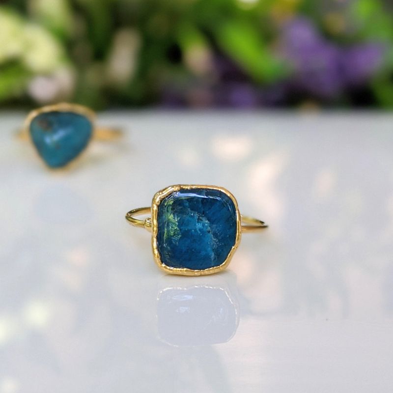 Bague Apatite bleue naturelle