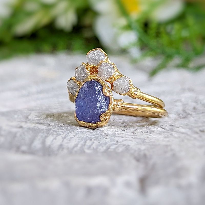 Raw Tanzanite and diamond Chevron wedding ring set