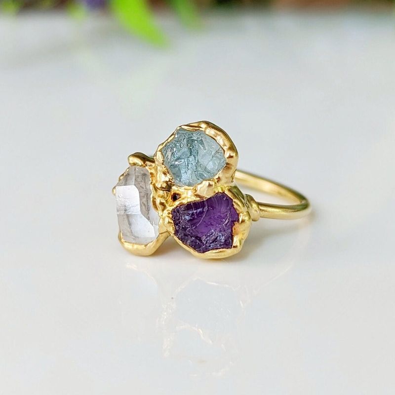 Bague multi-pierres de naissance