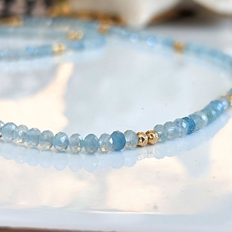 Aquamarine bead necklace