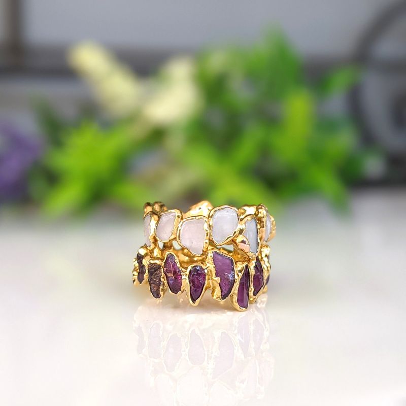 Bague Éternité Grenat Rhodolite en Or