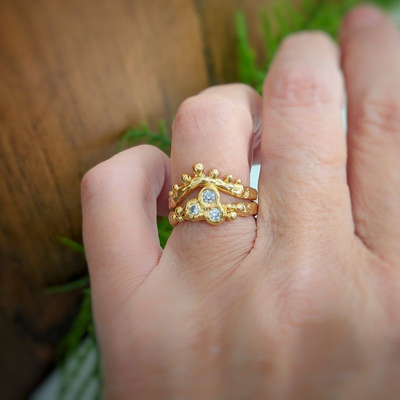 Cubic Zirconia cluster ring in Solid 14k Gold