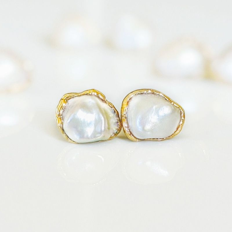 Boucles d'oreilles avec perles Keshi