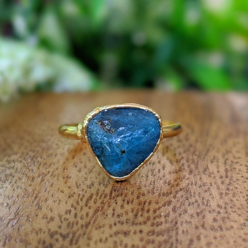 Bague Apatite bleue naturelle
