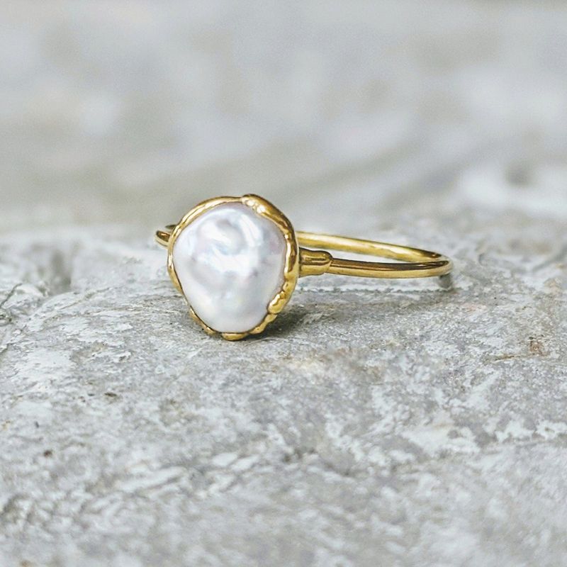 Freshwater pearl ring