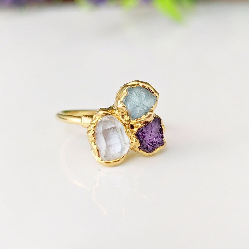Bague multi-pierres de naissance
