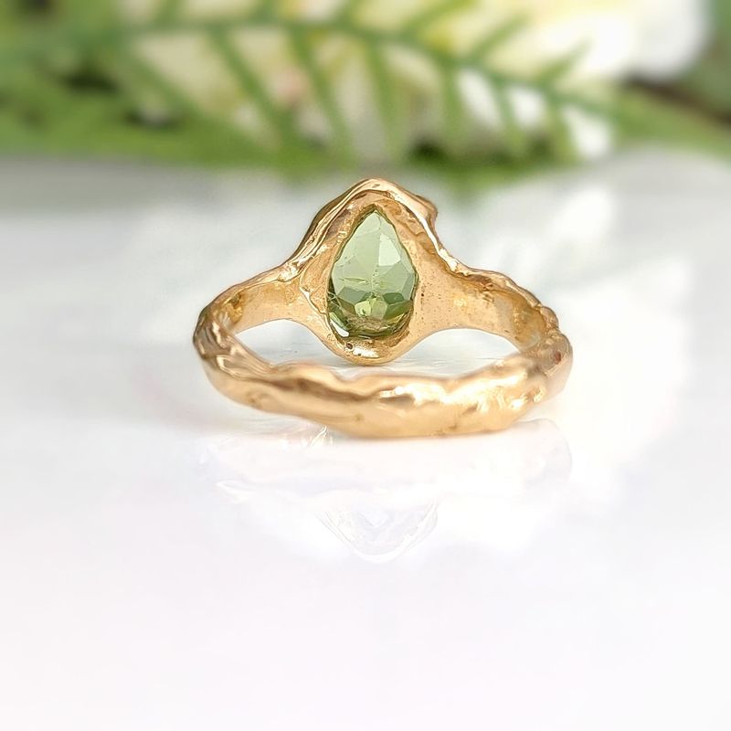 Peridot ring in Solid 14k Gold