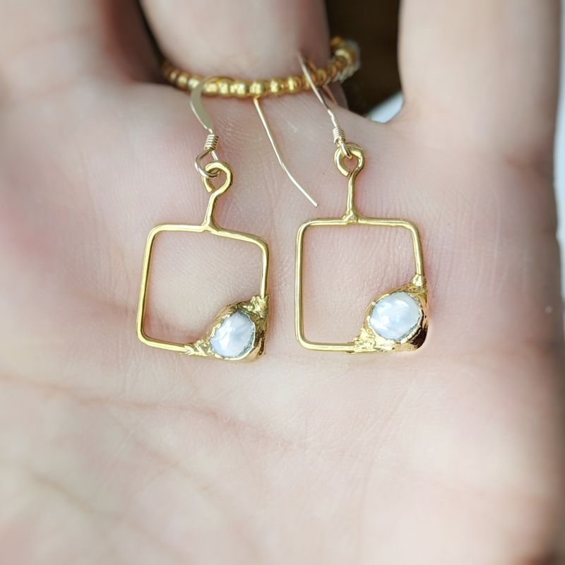 Boucles d'oreilles avec perles Keshi