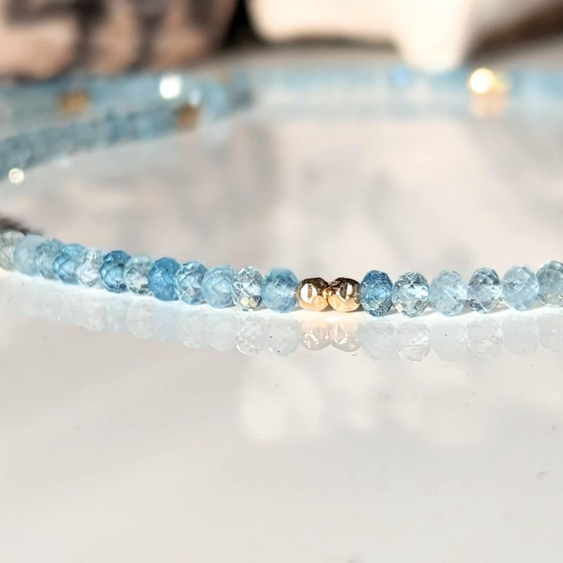 Aquamarine bead necklace