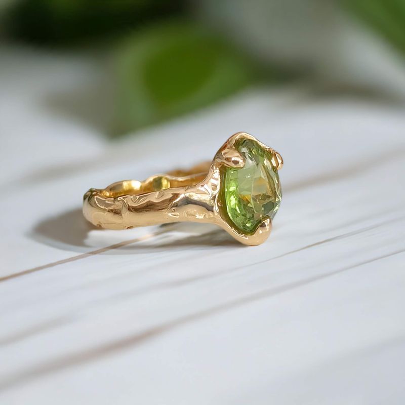 Peridot ring in Solid 14k Gold